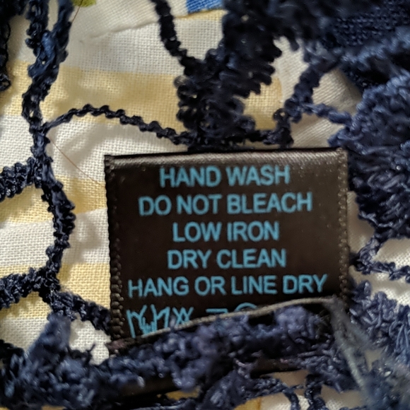 BeLLa MoDa blue crochet tunic - Picture 6 of 6